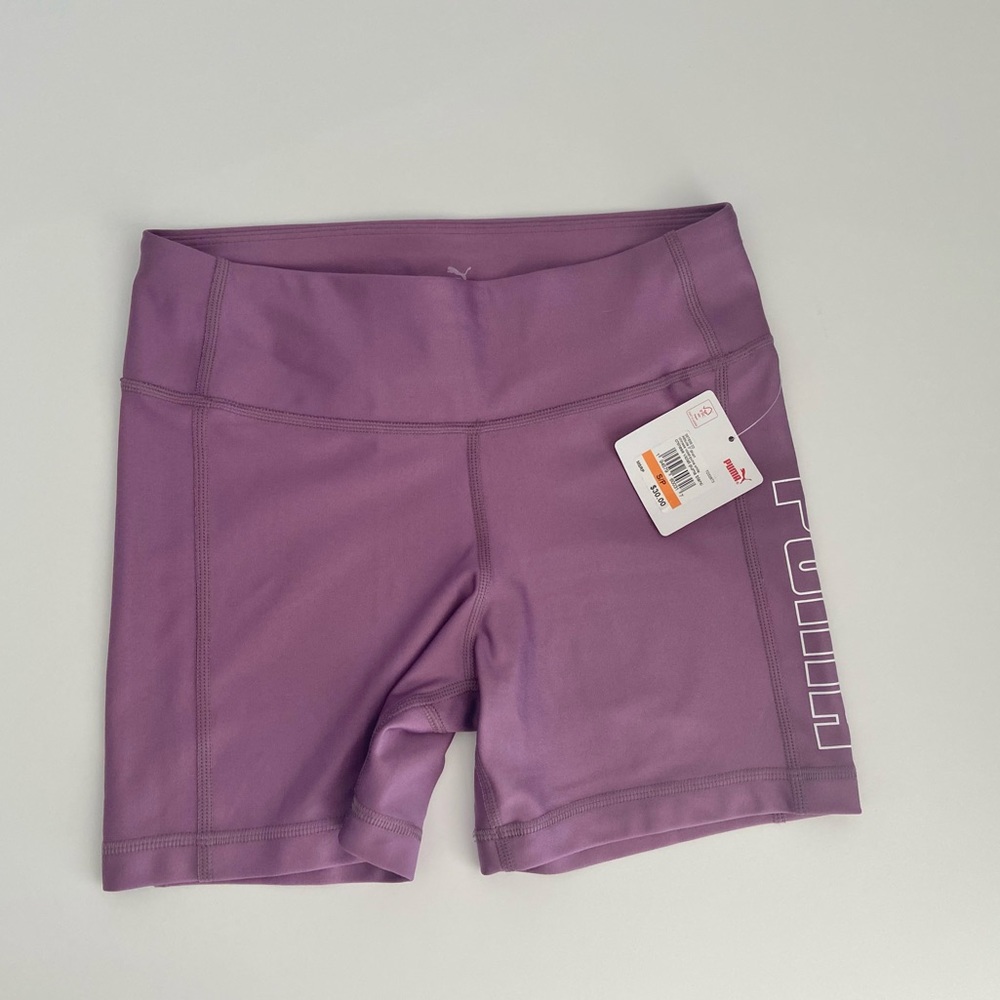 Puma mid rise purple shorts - Picture 2 of 5